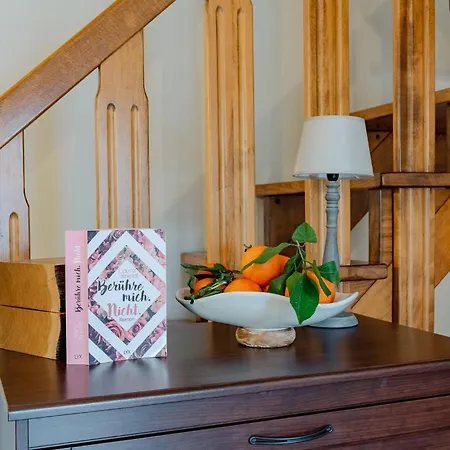 Valya By Gardadoma Holiday home *